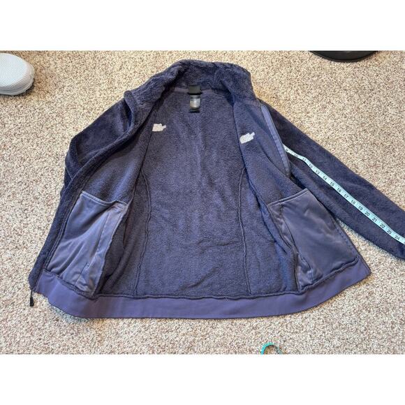 THE NORTH FACE WOMENS Zip up FLEECE, size womens Med. Fuzzy & Warm!! Dark Purple - Picture 10 of 13